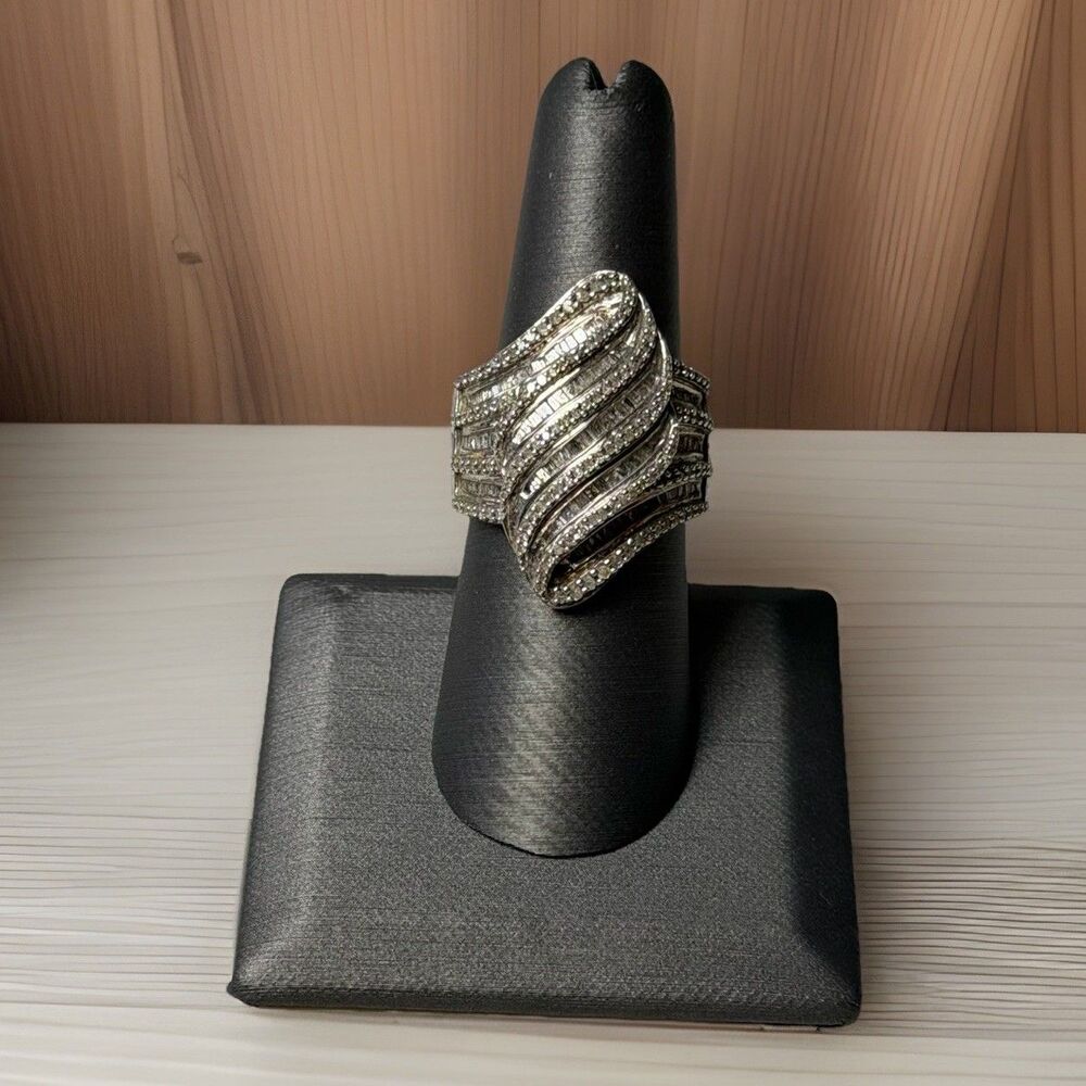 SJ 925 Huge Diamond Baguettes Statement Size 8 Ring